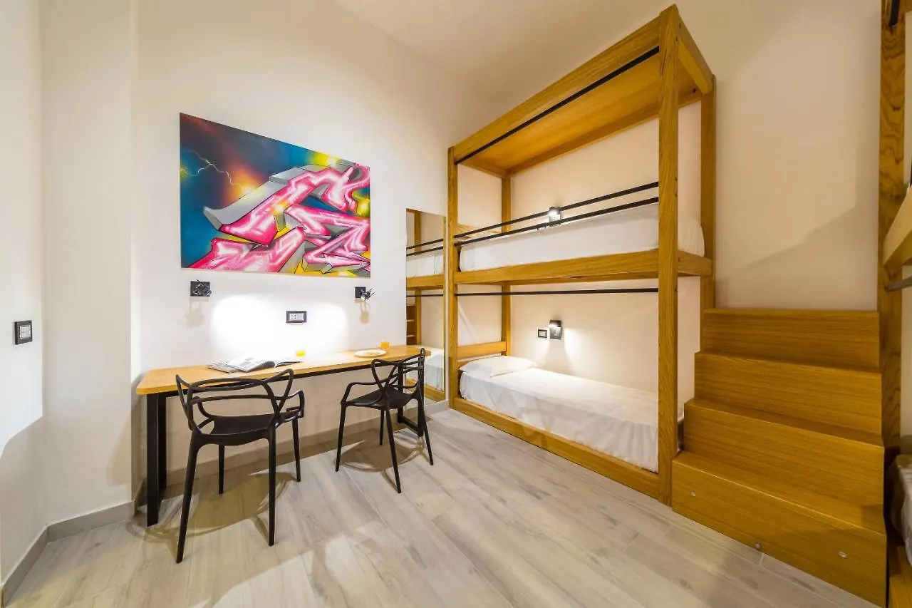 Napoli Street Art Rooms By Wonderful Italy Ιταλία