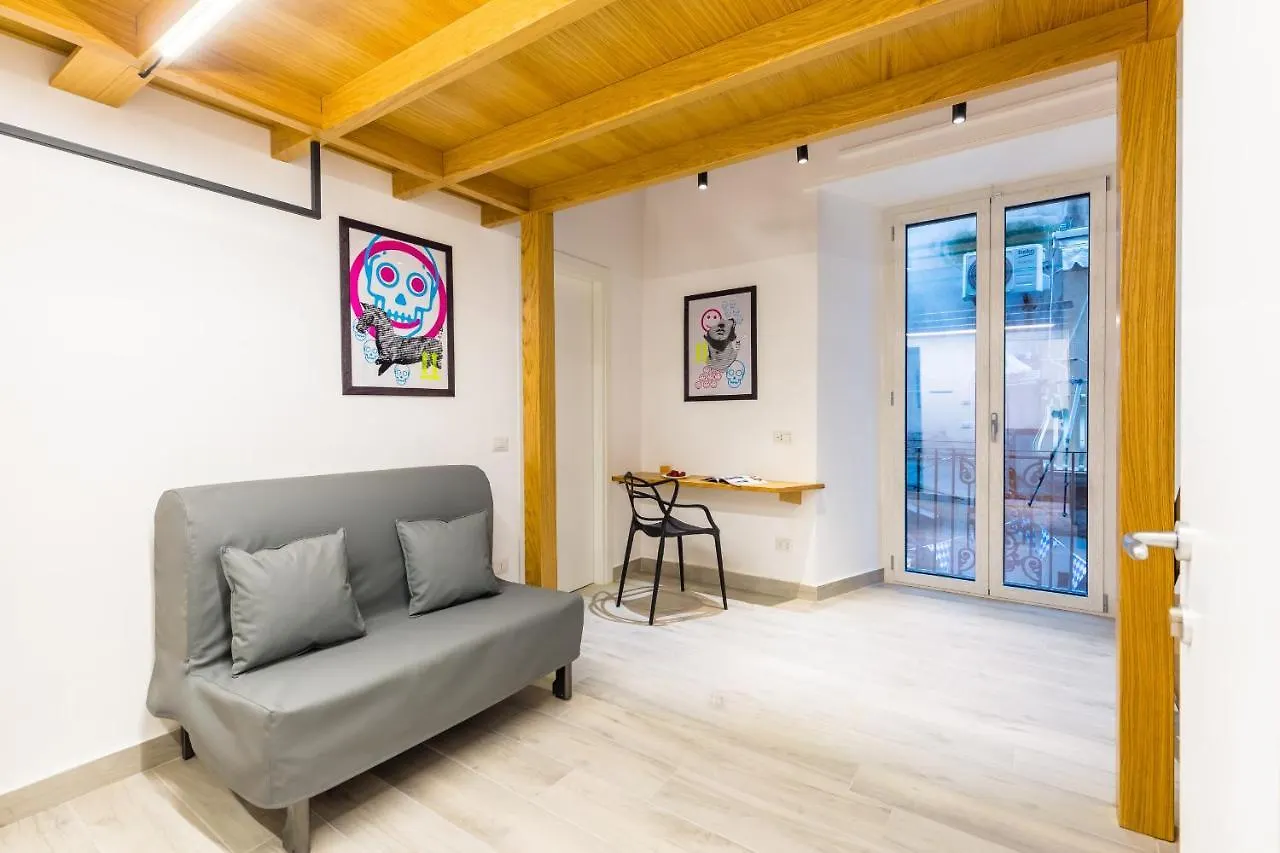 Napoli Street Art Rooms By Wonderful Italy Appartement