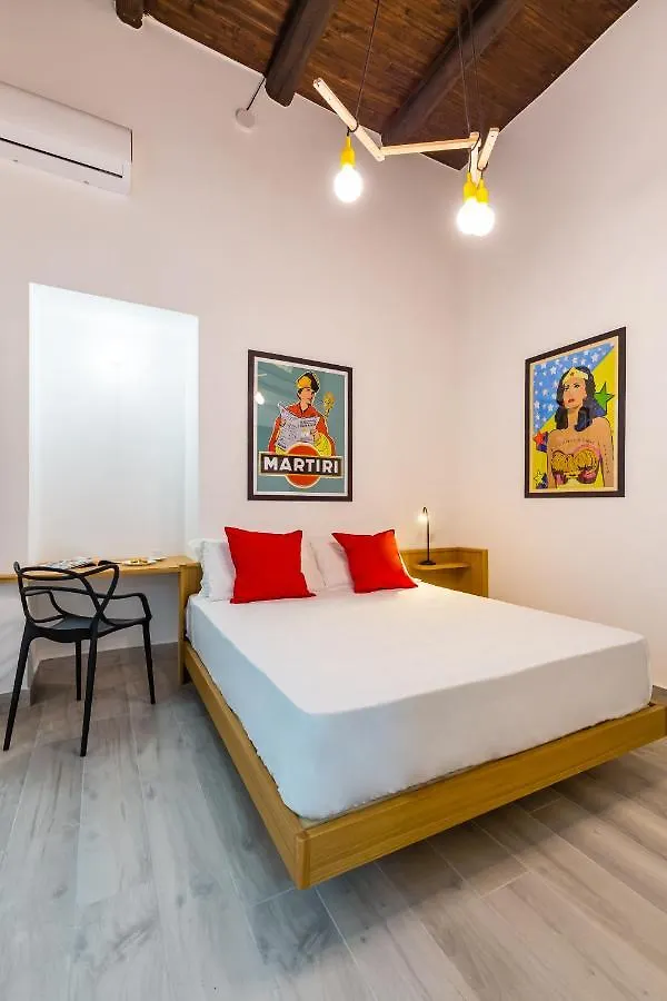 Napoli Street Art Rooms By Wonderful Italy Appartement